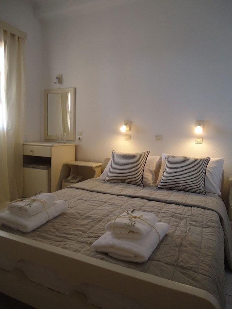 Porto Carra Hotel ฟิรา ภายนอก รูปภาพ