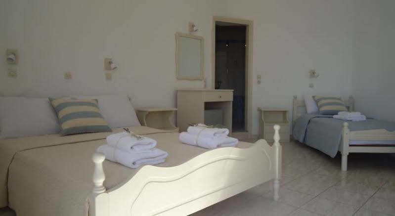 Porto Carra Hotel ฟิรา ภายนอก รูปภาพ